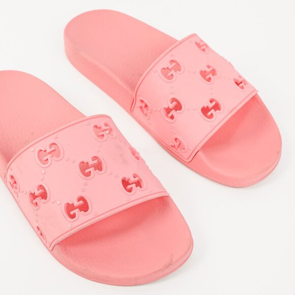 Gucci Pink Rubber GG Slide Sandals - Picture 6 of 9